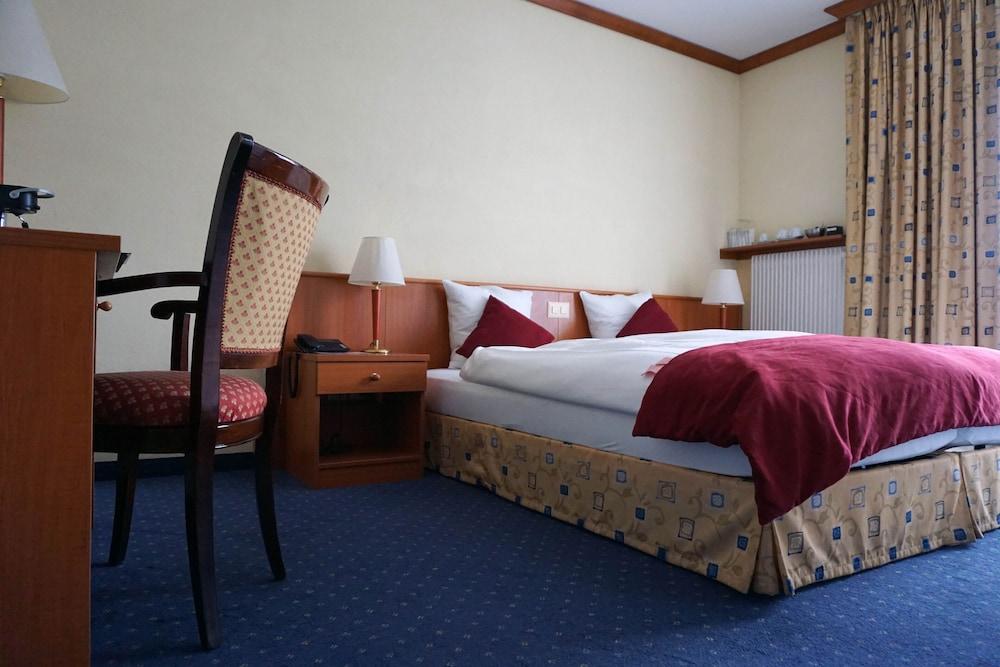 Hotel Rallye & Entrees Aux Bains De La Gruyere Бюль Екстер'єр фото